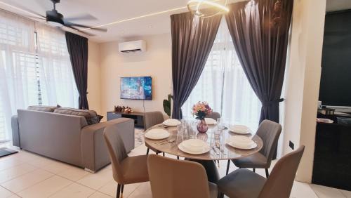 Johor Bahru Maison | JMKT 549 Homestay Mutiara Rini 8-10 pax