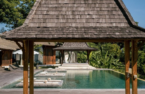 Banjar Villa | 180° Sea View Lovina 4BR Villa
