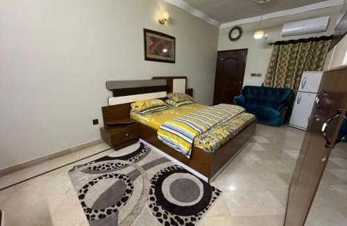 Karachi Appartement | Joher Rooftop Haven-2BR Penthouse in Gulistan e Joher Blk 14