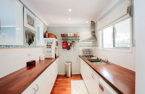 Basin View Maison | John's Secret with 3pm checkout