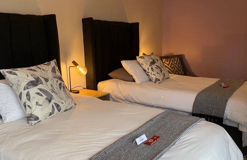 Eldoraigne Lit Et Petit-Déjeuner | Join us for your visit to Centurion