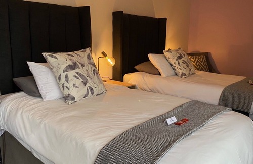 Eldoraigne Lit Et Petit-Déjeuner | Join us for your visit to Centurion