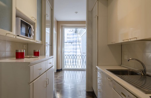 Genoa Historical Centre Appartement | JOIVY Exclusive Flat For 6 Near Cathedral Of Genoa