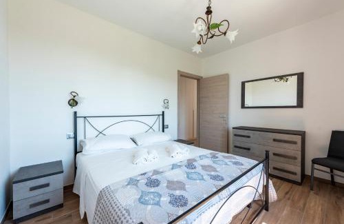 Moneglia Appartement | JOIVY Villa Guanna - Charming Flat with Garden