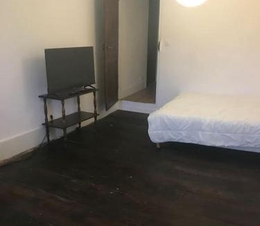 Castillon-en-Couserans Appartement | Joli appart au cœur du village