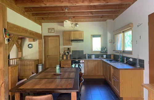 Saint-Cesaire-de-Gauzignan Maison | Jolie Maison en Bois Avec Piscine