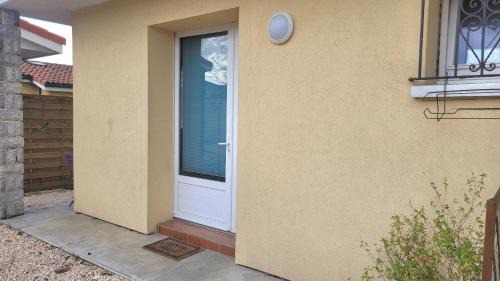 Tarbes Appartement | Joli Studio 1 personne, Avec Terrasse