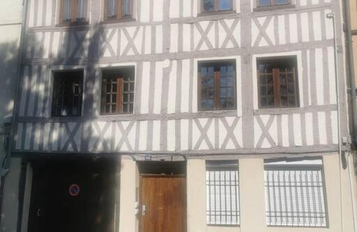 Quartier Saint-Marc - Croix de Pierre - Saint-Nicaise Appartement | Joli Studio ✧ Centre historique