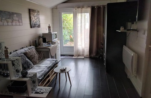 Mont-de-Marsan Appartement | JOLI STUDIO PRIVE