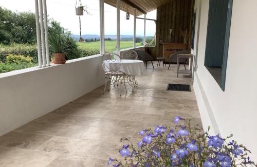Hautesvignes Appartement | Jolie Appartement à la campagne