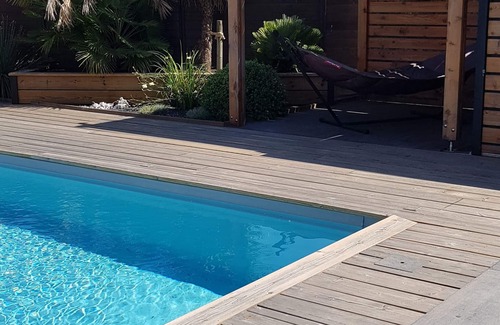 Vaire Maison | Jolie maison avec piscine chauffée