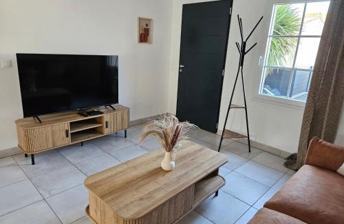 Saint-Gelais Maison | jolie maison centre bourg