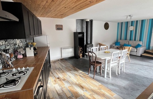 Soleymieux Maison | Jolie maison de campagne, Compostelle