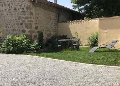 Soleymieux Maison | Jolie maison de campagne, Compostelle