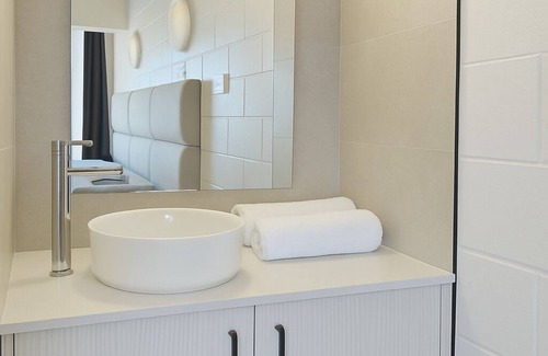 Casula Hôtel | Jolly Knight Motel