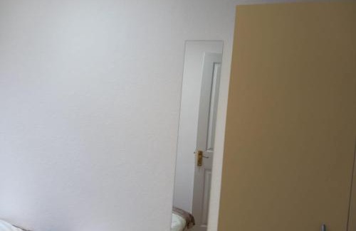 Becontree Maison | JosteeStay Apartments -Rooms