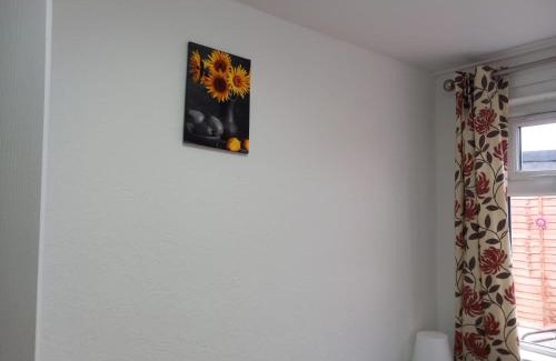 Becontree Maison | JosteeStay Apartments -Rooms