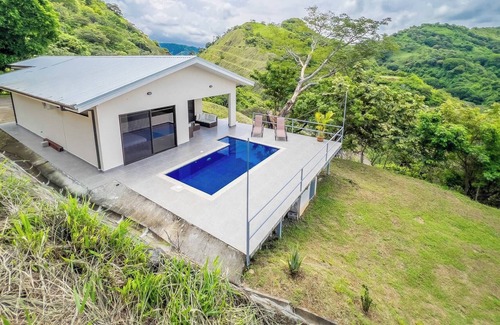 Mercedes Appartement | Journeys End-stunning Views In Gated Community