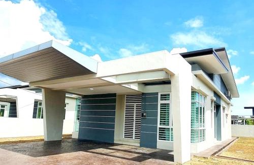 Central Seberang Perai Maison | JOVIAL SingleStorey Bungalow 4Room10Pax `Alma