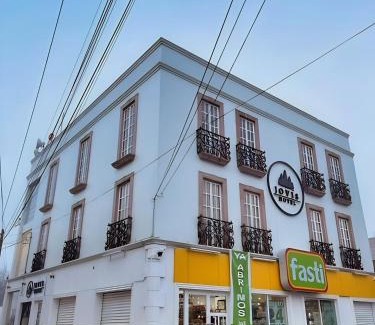 Villa Aldama Hôtel | Jovis Hotel - Lujo Cultural
