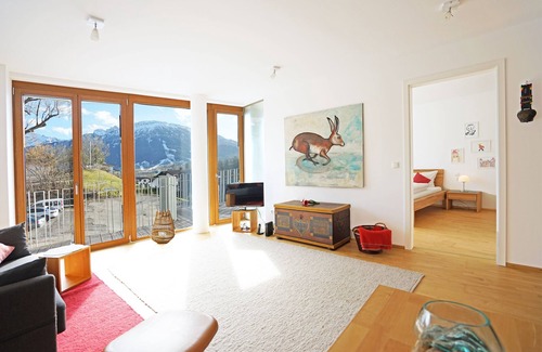 Heitlern Maison | Joy of the sun