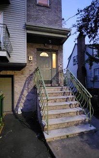 Lower Vailsburg Maison | Joy queen room 6A