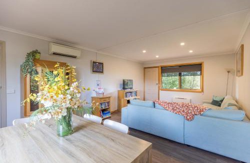 Romsey Maison | JoY's Guesthouse