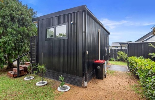 Whangamata Maison | Base: 2 (No extra guests allowed) 106 Whitby Place, Whangamata