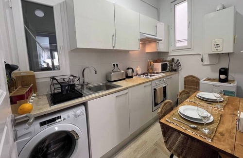 Tunis Appartement | Joyau au cœur de la Marsa à 3min de la plage