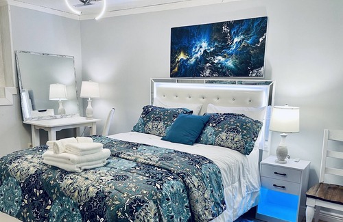 Maplewood Maison | Joyful 5 bedrooms home