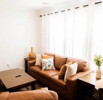 Weequahic Maison | Joynest Place