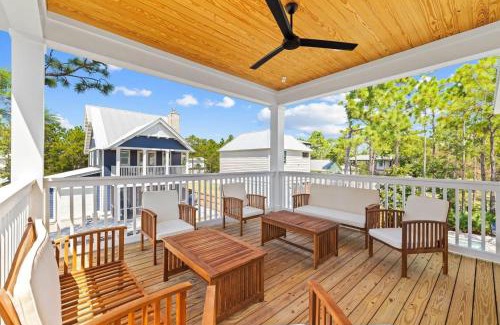 San Juan Maison | Juan Fine Day by AvantStay Sleeps 18 Heated Pool Golf Cart