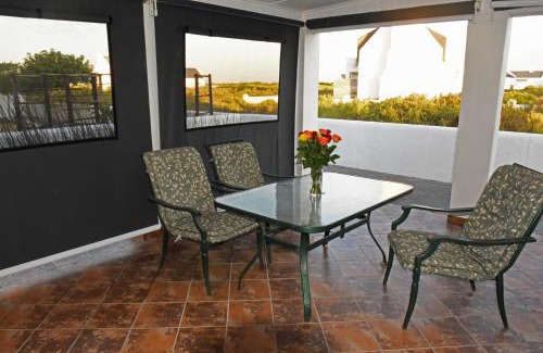 Dwarskersbos Appartement | Jubel n Juig Self Catering