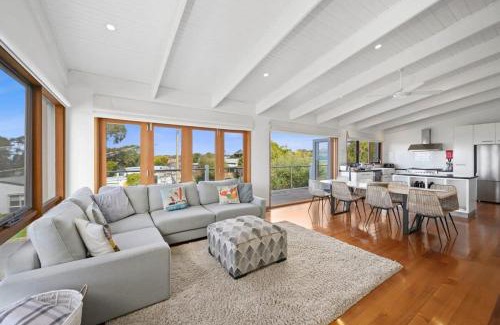 Jan Juc Maison | Juc Haven with Sensational Ocean Views