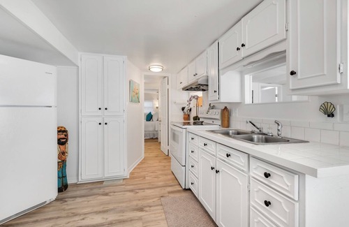 Cutthroat Harbor Estates Maison | JUDY'S PLACE ~ 2 Bedroom, 1 Bathroom Home in Venture Out Community!