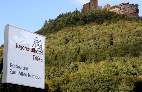 Annweiler am Trifels Hôtel | Jugendstilhotel Trifels