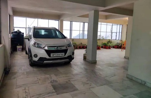 Shoghi Appartement | Jujurana-Spacious 2BHK:Valley Views, Balcony, Wifi