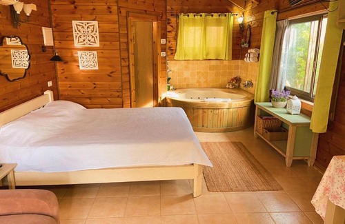 Ne'ot Golan Maison | Julie's Cabins