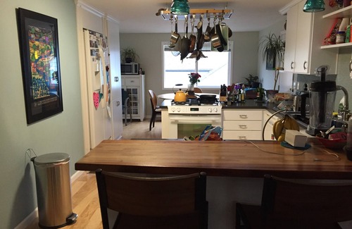 Friendly Maison | Location juillet et août. College Hill / Quartier convivial. 4 chambres 3 salles de bain