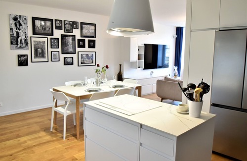 Landerneau Maison | Magnifique maison de ville avec spa , vue rivière, garage. Proche mer