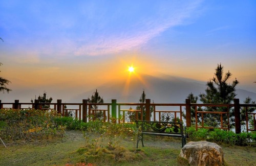 Ren'ai Maison | Jun Yue Hanging Garden Resort