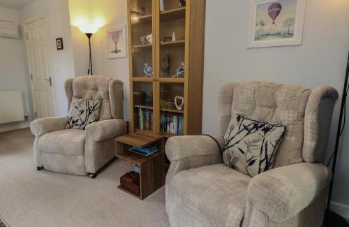 Wool Maison | June Cottage