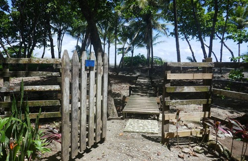 Carate Cabine | Jungle cabin at Playa Lapa, Corcovado sunset, beach, lagoon, kayaks.