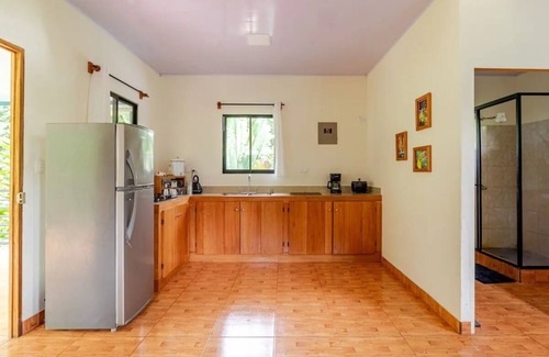 Puerto Viejo de Talamanca Appartement | Jungle Perch Apartment w/AC, Fiber Optic Internet & Garden full of Wildlife