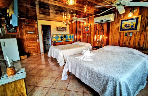 Manuel Antonio Station Balnéaire | Jungle & Ocean Studio Apartments w Resort Amenities Manuel Antonio Park