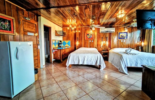 Manuel Antonio Station Balnéaire | Jungle & Ocean Studio Apartments w Resort Amenities Manuel Antonio Park