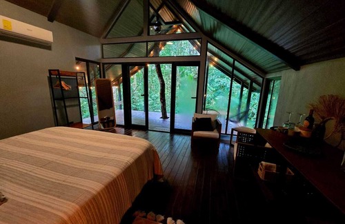 Ballena Station Balnéaire | Jungle River Resort