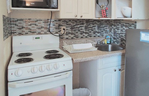 Downtown Toronto Appartement | Junior Studio Apartment Near Dundas Station and Eaton Centre