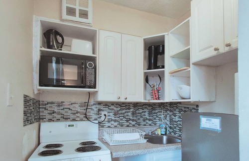 Downtown Toronto Appartement | Junior Studio Apartment Near Dundas Station and Eaton Centre
