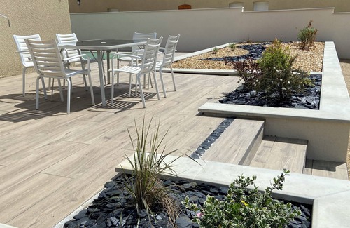 Marigny Maison | JURA - Lac de Chalain - Maison Récente avec Piscine Normes PMR 6 Personnes